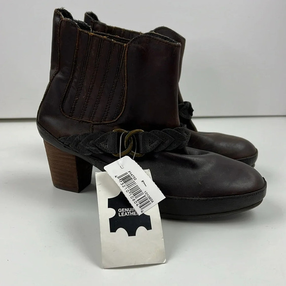 NWT Sierra West Women's Vegan Western Boots size 7 - Picture 3 of 10